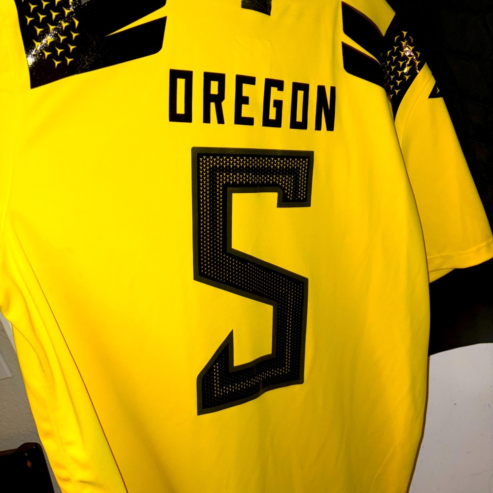 Nike Oregon ducks jersey